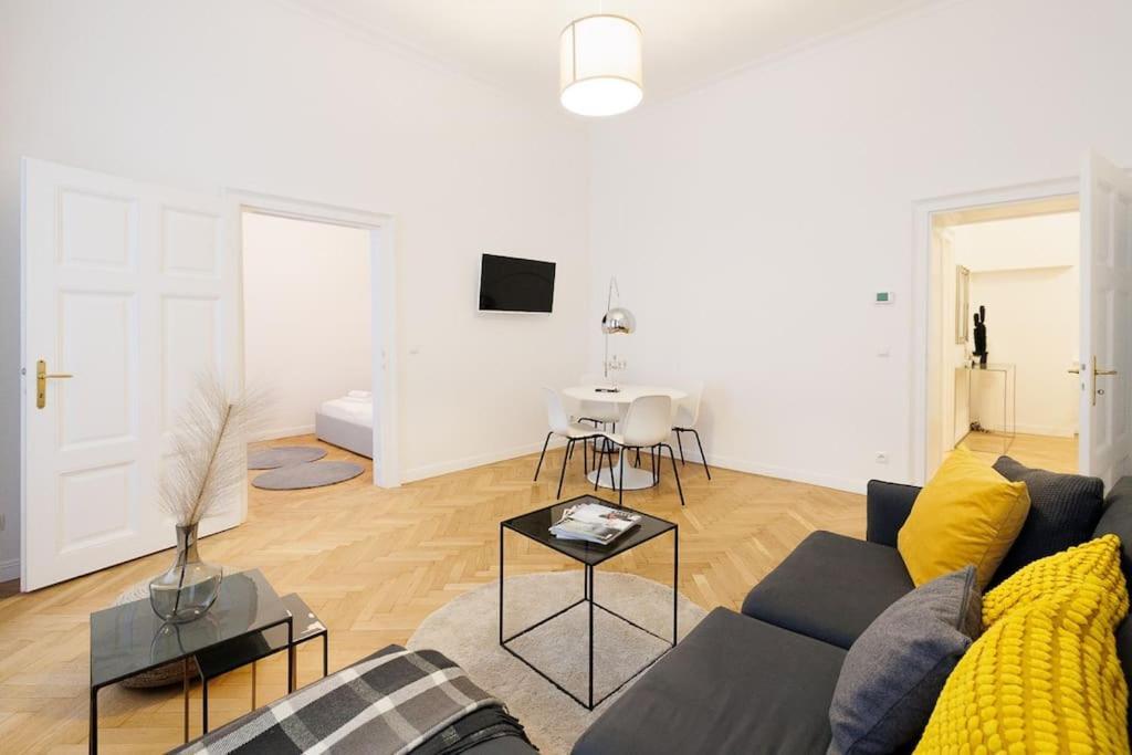 Franz 21 - Typical Viennese Apartment In The Heart Of 维也纳 外观 照片